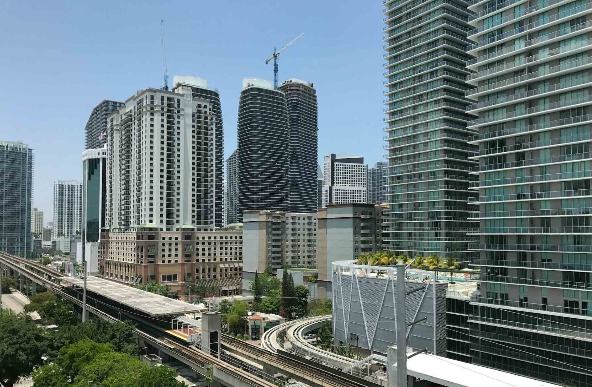 10 Common Mistakes First-Time Condo Buyers Make in Miami