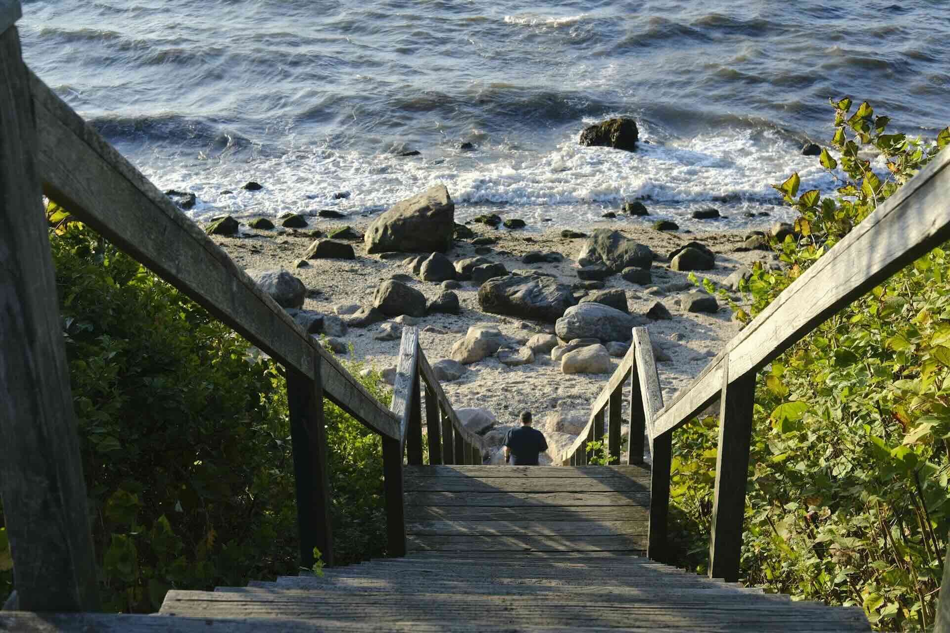 Comparing Miami vs. Hamptons: Rental Investment Analysis