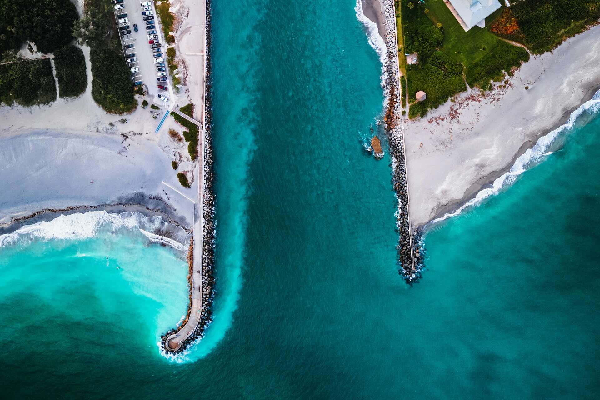 North v. South Florida: Choosing Your Next Vacation Hub