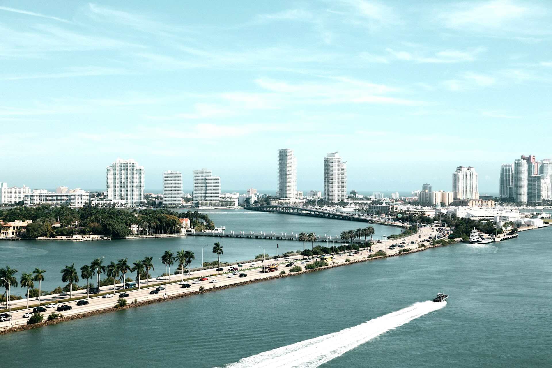 Why Miami Prices Stay Resilient During National Slowdowns